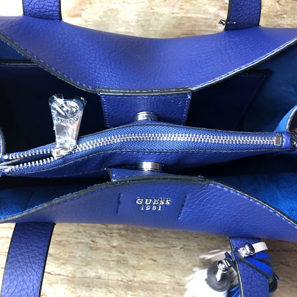 GUESS Womens Trudy Girlfriend Purse Dark Navy Blue - Picture 6 of 7